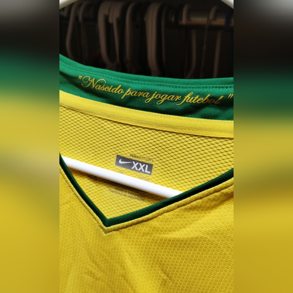 2008 home Brazil jersey new with tags - Picture 2 of 10